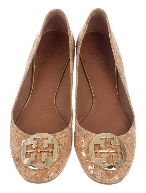 tory burch flats size 14.